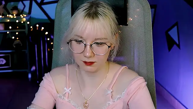 NancyMartinez online show from 03/13/25, 07:28