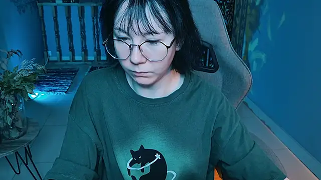 NancyMartinez online show from 09/12/25, 05:07