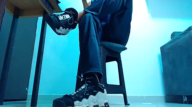 mastersmits online show from 03/23/25, 08:26