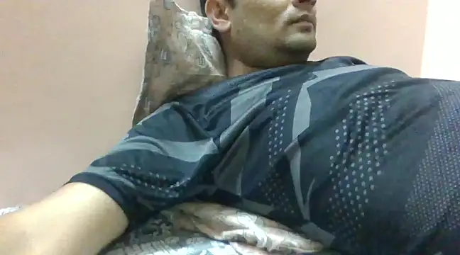 NiceBoy9099 online show from 12/20/24, 12:05