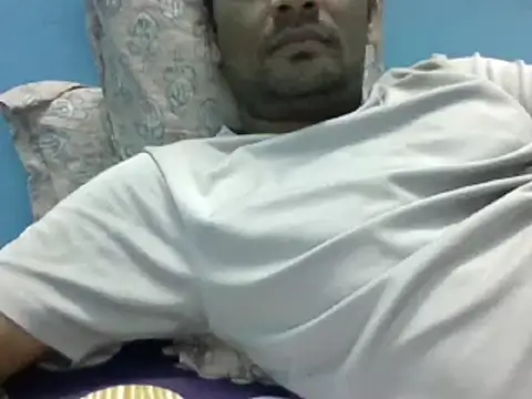 NiceBoy9099 online show from 03/09/25, 12:31