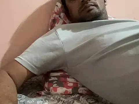 NiceBoy9099 online show from 11/06/25, 05:47