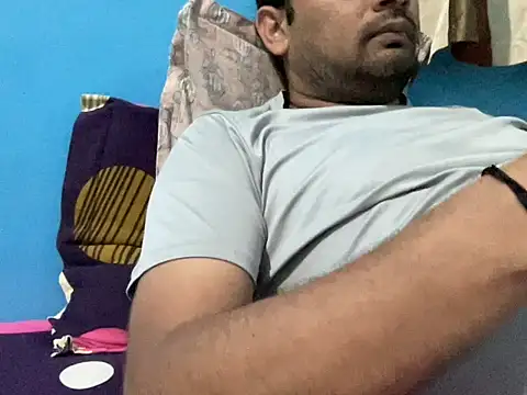 NiceBoy9099 online show from 11/08/25, 08:14