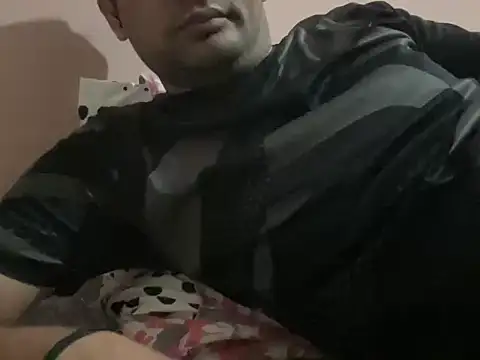 NiceBoy9099 online show from 02/26/26, 05:56