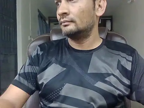 NiceBoy9099 online show from 04/17/26, 05:16