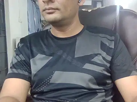 NiceBoy9099 online show from 04/20/26, 07:59