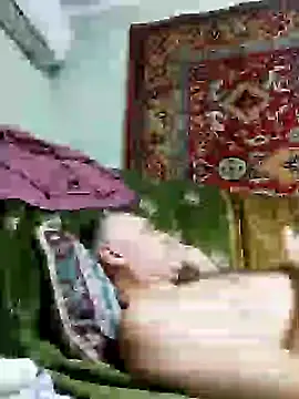 Pineapple04 online show from 01/29/25, 02:53