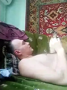 Pineapple04 online show from 01/30/25, 12:37