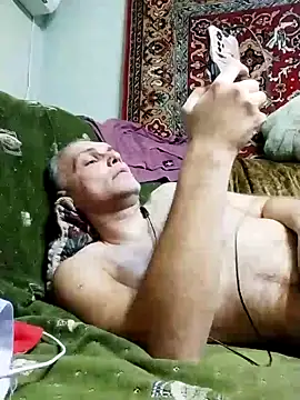 Pineapple04 online show from 02/06/25, 06:46