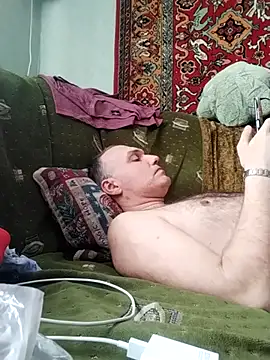 Pineapple04 online show from 03/03/25, 08:38