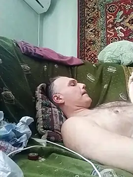 Pineapple04 online show from 03/11/25, 10:29