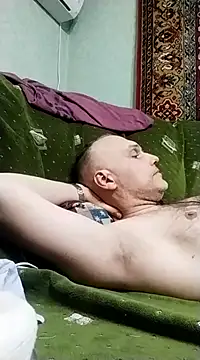 Pineapple04 online show from 03/17/25, 02:34