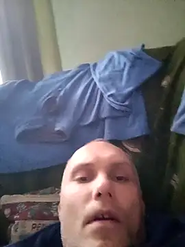 Pineapple04 online show from 10/16/25, 02:07