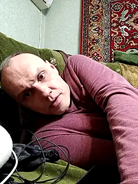 Pineapple04 online show from 01/18/26, 05:39