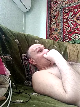 Pineapple04 online show from 03/09/26, 11:47