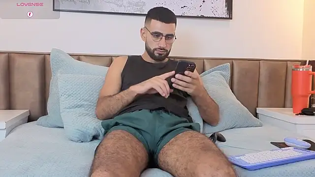 Ethan  Walker online show from 03/31/26, 08:31