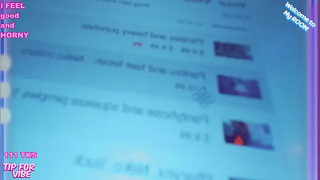 Snapshot of Toxic_Ellies chatting on 12/22/24, 03:11 Toxic Ellies online show from 12/22/24, 03:11