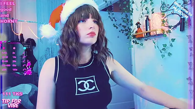 Snapshot of Toxic_Ellies chatting on 12/27/24, 01:18 Toxic Ellies online show from 12/27/24, 01:18