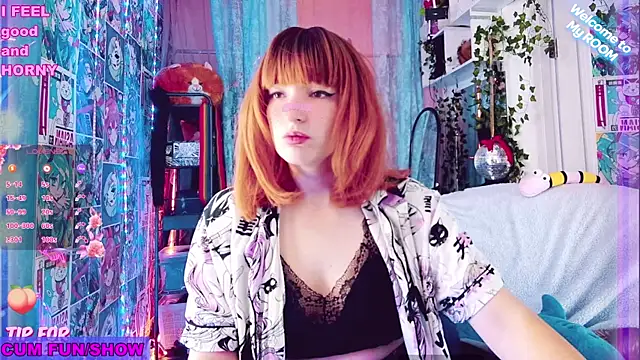 Snapshot of Toxic_Ellies chatting on 01/23/25, 07:00 Toxic Ellies online show from 01/23/25, 07:00