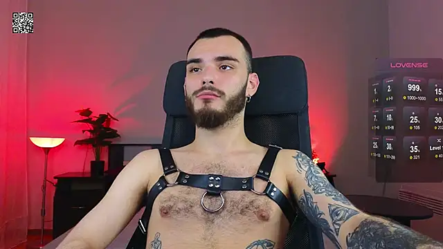 Snapshot of xteddy_bear chatting on 01/13/25, 01:02 xteddy bear online show from 01/13/25, 01:02