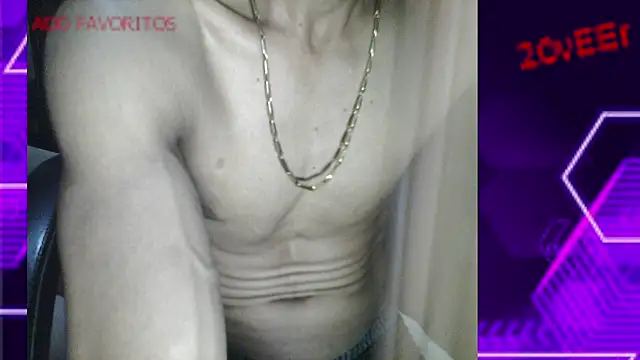 Snapshot of 20vEEr chatting on 02/08/25, 01:11 20vEEr online show from 02/08/25, 01:11