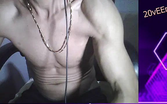 Snapshot of 20vEEr chatting on 02/12/25, 12:48 20vEEr online show from 02/12/25, 12:48