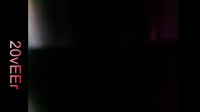 Snapshot of 20vEEr chatting on 09/24/25, 08:45 20vEEr online show from 09/24/25, 08:45