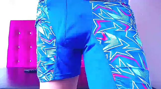 ADAM HOT online show from 12/06/24, 05:22