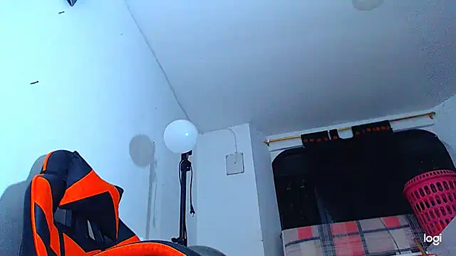 ADAM HOT online show from 11/23/25, 01:27