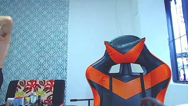 ADAM HOT online show from 04/21/26, 10:34