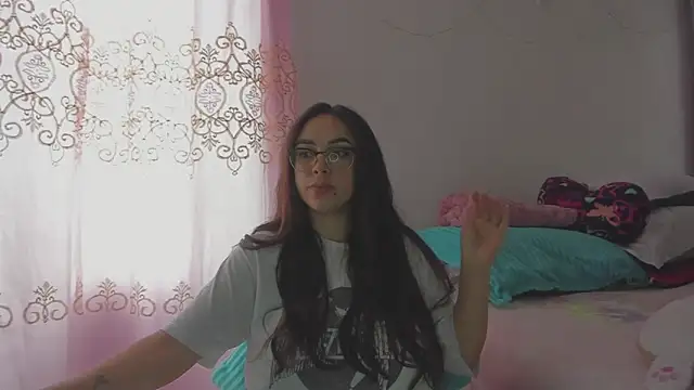 HARLEYNAPIER online show from 01/19/26, 04:22