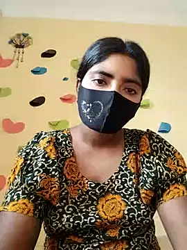 Snapshot of Lina-Rose chatting on 03/10/25, 08:59 Lina-Rose online show from 03/10/25, 08:59
