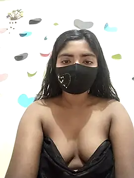 Snapshot of Lina-Rose chatting on 03/21/25, 01:12 Lina-Rose online show from 03/21/25, 01:12