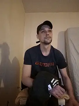 kx93 online show from 12/17/25, 06:41