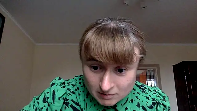 Snapshot of KlavdiaPetrivna chatting on 06/10/26, 05:45 KlavdiaPetrivna online show from 06/10/26, 05:45