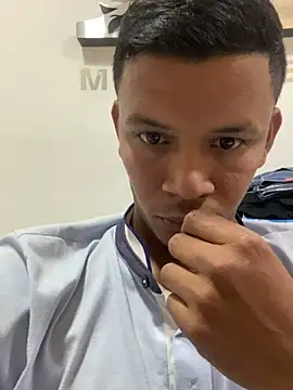 Onel9701 online show from 03/22/26, 03:15