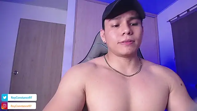 Snapshot of RoyConstance chatting on 03/13/25, 03:00 RoyConstance online show from 03/13/25, 03:00