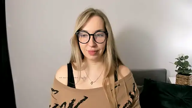 AriaDesire online show from 03/20/26, 08:08