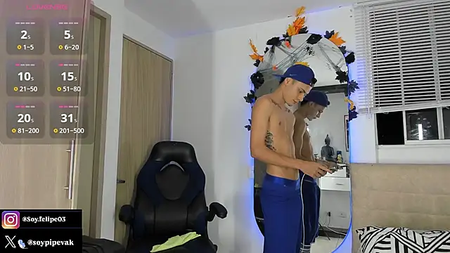 Snapshot of soyander03_ chatting on 10/17/25, 09:56 soyander03 online show from 10/17/25, 09:56