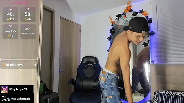 Snapshot of soyander03_ chatting on 10/24/25, 09:38 soyander03 online show from 10/24/25, 09:38