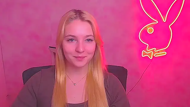 Milka kiss  online show from 02/08/25, 12:50