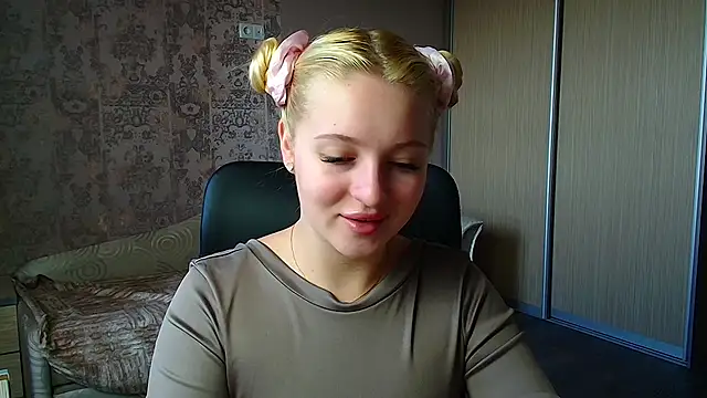 Milka kiss  online show from 03/16/26, 11:58