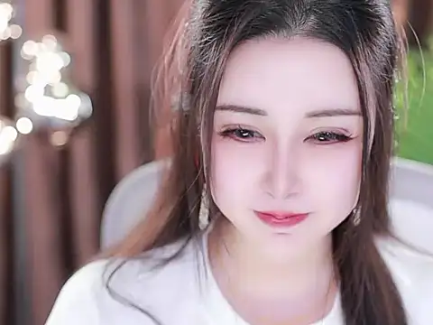 Snapshot of Qiaoqiao_ chatting on 03/03/25, 10:17 Qiaoqiao online show from 03/03/25, 10:17