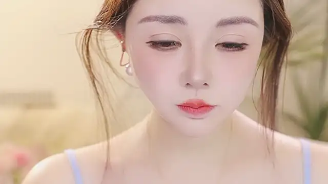 Qiaoqiao  online show from 03/12/26, 11:05