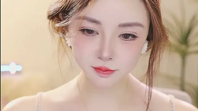 Qiaoqiao  online show from 03/25/26, 04:07