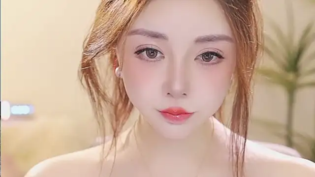 Qiaoqiao  online show from 03/25/26, 04:13