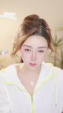 Snapshot of Qiaoqiao_ chatting on 06/08/26, 03:56 Qiaoqiao online show from 06/08/26, 03:56