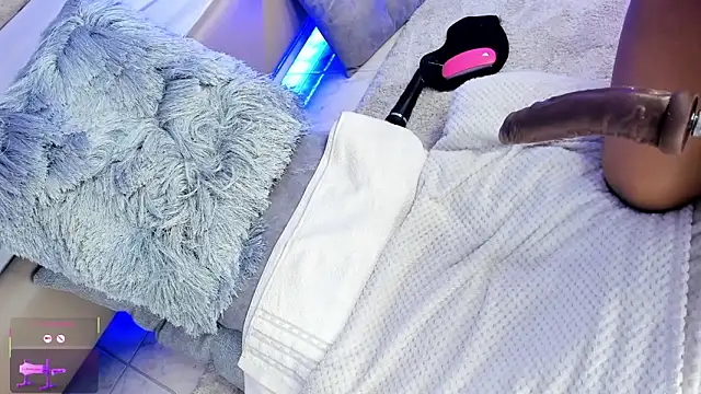 chanell lovers online show from 03/19/25, 05:08