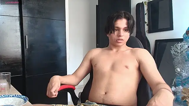 Snapshot of Haruto2001 chatting on 01/17/25, 05:08 Haruto2001 online show from 01/17/25, 05:08