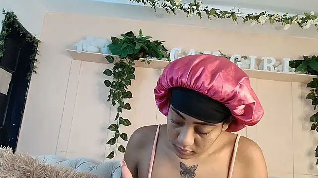 Snapshot of flavia_cruz chatting on 05/23/26, 12:20 flavia cruz online show from 05/23/26, 12:20
